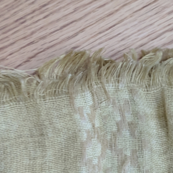 Mustard Kimonos - Picture 3 of 3